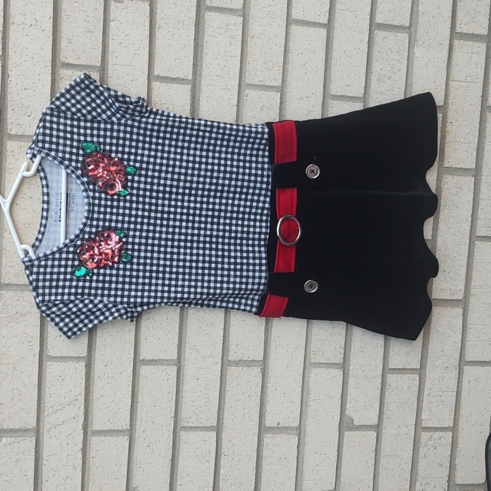Basic Editions Dress - Picture 4 of 11